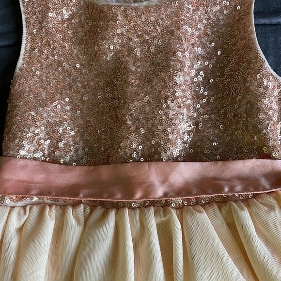 Sequence dress - Picture 2 of 6